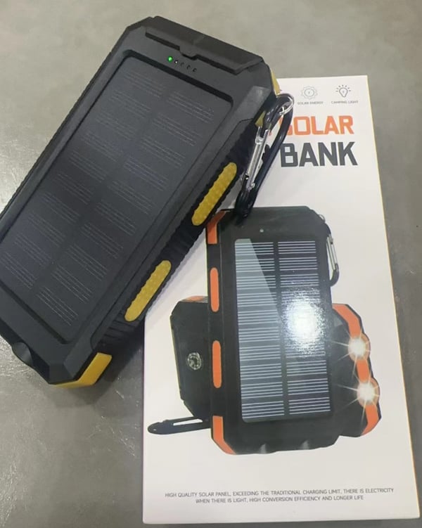 SolarCore – Rugged Waterproof Charging Power Bank