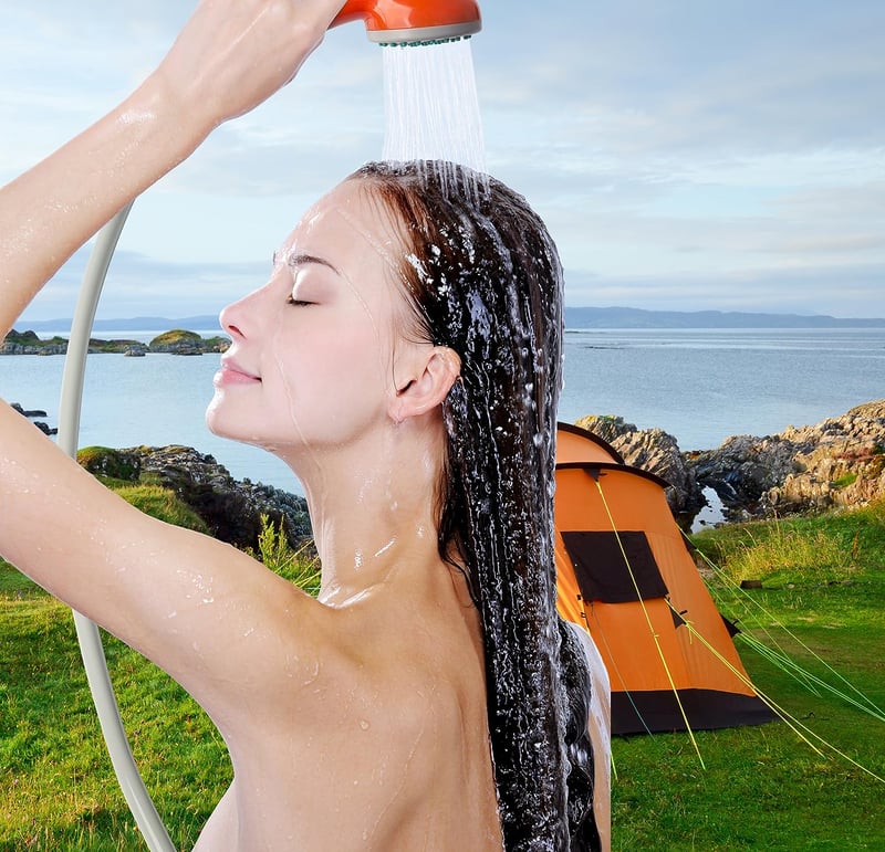 ShowerMate – Lightweight Outdoor Shower