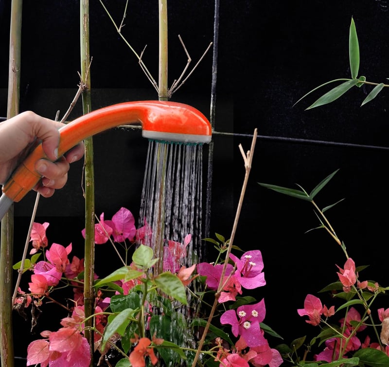 ShowerMate – Lightweight Outdoor Shower