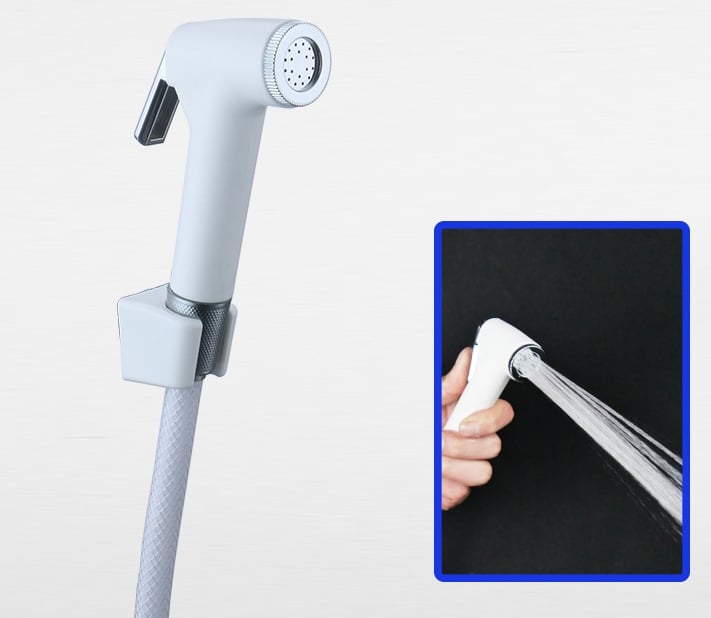 ShowerMate – Lightweight Outdoor Shower